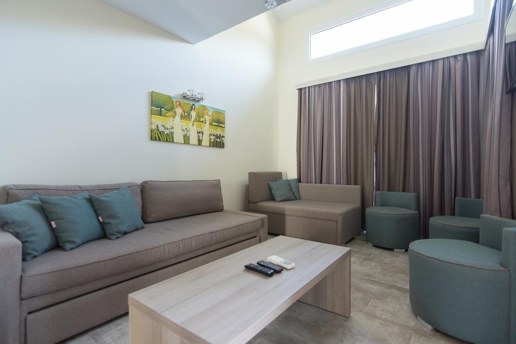 סקאלה פוטאמיאס Villas Marajo מראה חיצוני תמונה